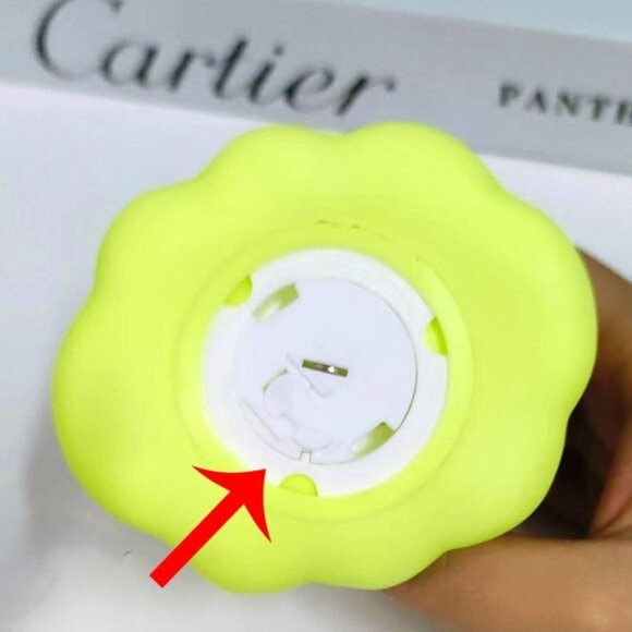 Hello Kitty Cloud Night Light – Glowing Luminous LED Lamp for Kids Room or Nurse - Picture 2 of 5